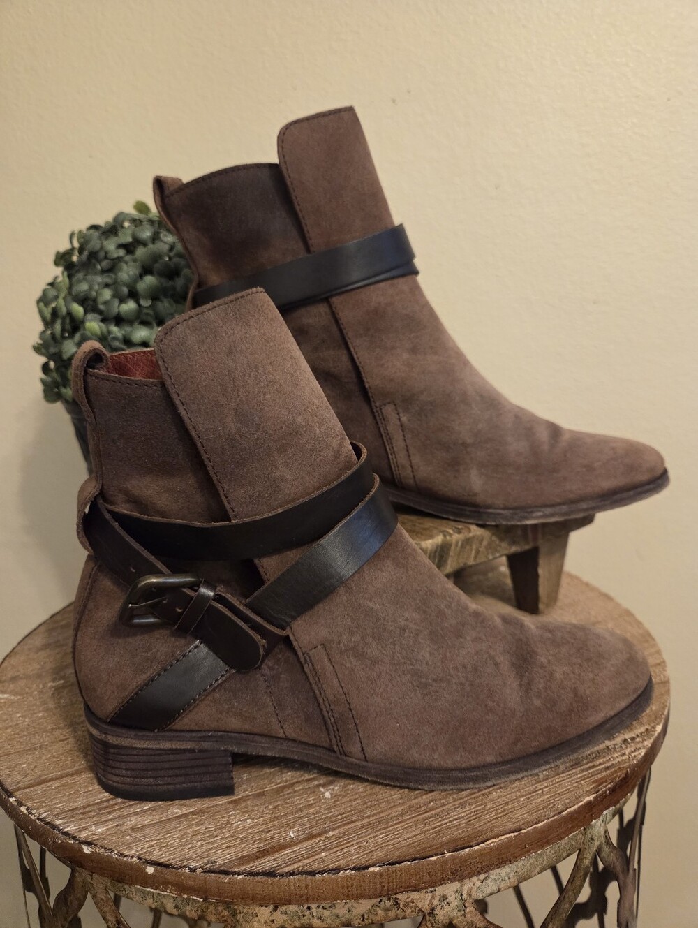 SEE BY CHLOÉ Brown Suede Leather Adjustable Buckle Strap Ankle Boots Women's 7½
